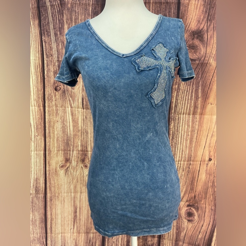 Vocal stretch faux crystal rhinestone crosses blue T-shirt women’s M